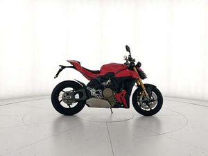 DUCATI STREETFIGHTER V4 S RED MY25