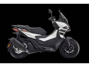 VENDO APRILIA SR GT 125 (2025) NUOVA A GENOVA (CODICE 9895556) - MOTO.IT