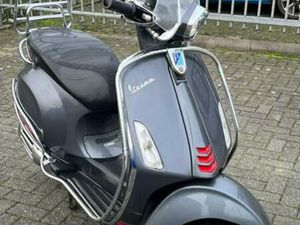 PIAGGIO VESPA IGET SPRINT 50CC — SCOOTERS | PIAGGIO — MARKTPLAATS