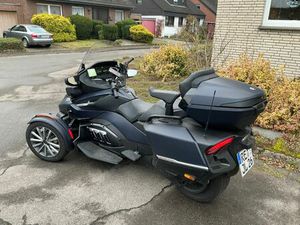 CAN-AM SPYDER RT LIMITED SEA TO SKY