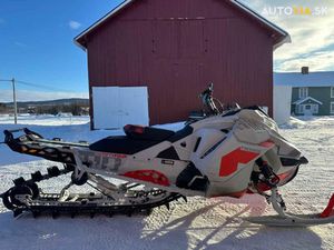 SKI DOO SUMMIT FREERIDE 850