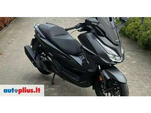 HONDA FORZA 125 CC, SCOOTERS / MOPEDS