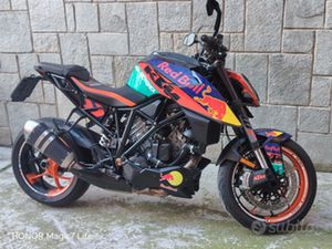 KTM 1290 SUPER DUKE R