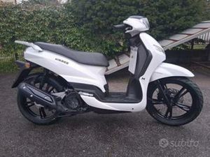 PEUGEOT KISBEE 125 BIANCO
