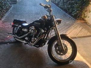 HARLEY-DAVIDSON DYNA SUPER GLIDE - 2012