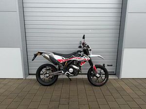 RIEJU MARATHON MRT 125 PRO SUPERMOTO 2024 *16.503KM*