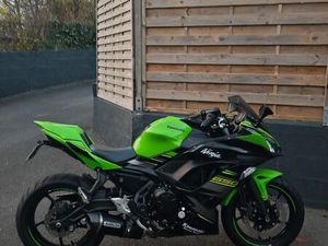 KAWASAKI NINJA 650 - A2