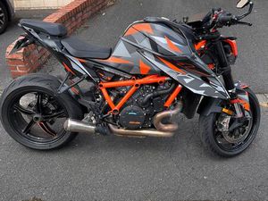 KTM 1290 SUPERDUKE R V3