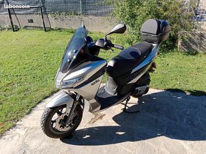 APRILIA 50 SXR