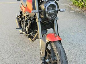 VENDS BENELLI LEONCINO 125