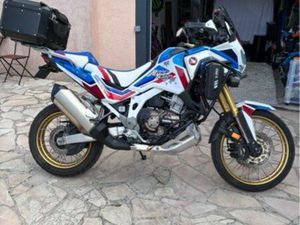 AFRICA TWIN 1100 DCT