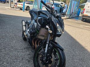 KAWASAKI Z800