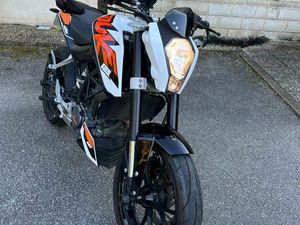 KTM DUKE 125