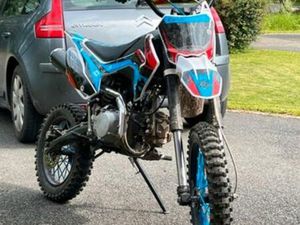 DIRT 150 GRANDE ROUE