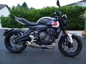 TRIUMPH TRIDENT 660 TRIBUTE 2024