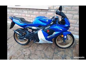 MOTO YAMAHA TZR 50 2T