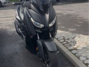 XMAX 125