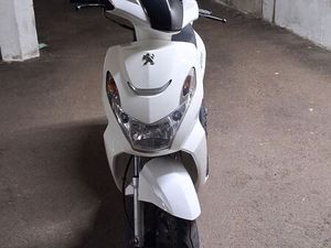 SCOOTER PEUGEOT KISBEE