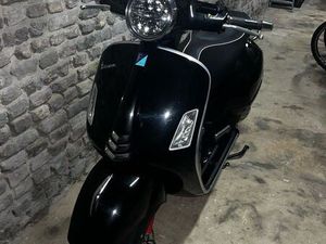 VESPA 125 GTS ABS SUPER