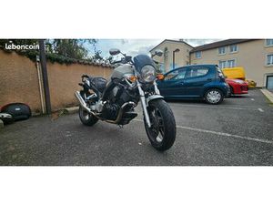 ROADSTER 1100 BT BULLDOG