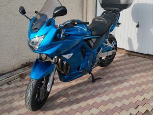 SUZUKI BANDIT S 650 GSF BRIDÉ