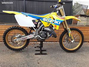 SUZUKI RM 125