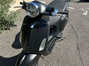 SCOOTER VESPA