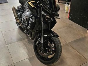 YAMAHA MT 10