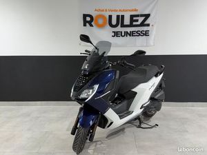 PEUGEOT AUTRE PULSION RS 125 CC/ FAIBLE KILOMÉTRAGE / PHARES LED / COFFRE DOUBLE CASQUE