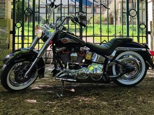 HARLEY DAVIDSON SOFTAIL HÉRITAGE DE 1990