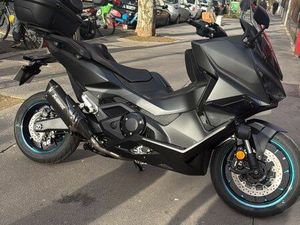 FORZA 750 NEUF 30KM