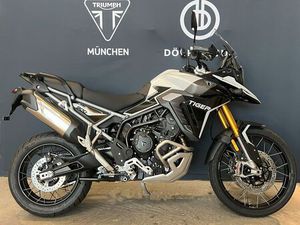 TRIUMPH TIGER 900 RALLY PRO INKL. ERSTINSPEKTION*