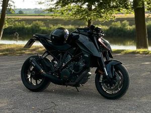KTM 1290 SUPER DUKE R 2.0 - TOP GEPFLEGT, TAUSCH MÖGLICH
