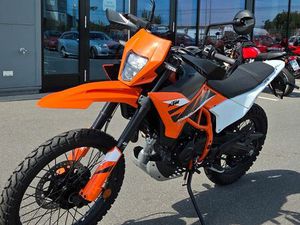 KTM 125 ENDURO-R, 0% FINANZIERUNG