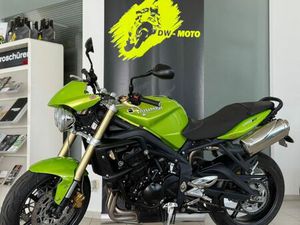 TRIUMPH STREET TRIPLE 675 / 2. HAND / TÜV 05.2027