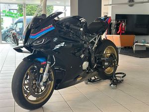 BMW S 1000 RR / BJ. 23 / RENNSTRECKENFAHRZEUG / TOP