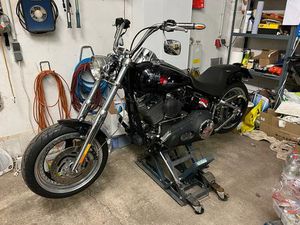 HARLEY DAVIDSON SOFTTAIL DEUCE