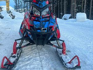 POLARIS 550 RMK EVO ES 16ÅRS SKUTER! GI BUD