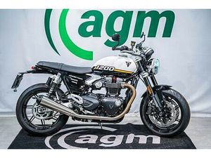 TRIUMPH SPEED TWIN 1200 - SPAR 32.000 KRONER PÅ VÅR SISTE SPEED TWIN!