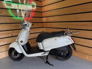 KYMCO BROMSCOOTER LIKE 45KM/GEEL KENT (BJ 2013) — SCOOTERS | KYMCO — MARKTPLAATS