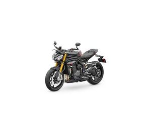 TRIUMPH SPEED TRIPLE 1200 RS