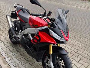 APRILIA TUONO V4 1100 RR