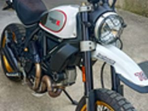 DUCATI SCRAMBLER DESERT SLED