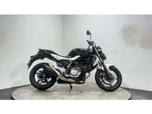 SUZUKI GLADIUS 650 2012 54K GOOD RUNNING PROJECT BIKE SPARES OR REPAIR 650 CC NAK
