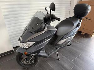 SUZUKI BURGMAN STREET 125 - 465KM, BJ. 2023, WIE NEU