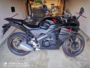 HONDA CBR 125 - EINSTEIGER SPORTBIKE, NICHT ANGEMELDET