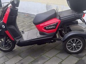 ROLEKTRO ELEKTRO-DREIRAD ROLLER – BJ 2022 – TOP AKKU-ZUSTAND!