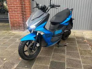 KYMCO SUPER 8R 2024 45KM/H INRUIL MOGELIJK — SCOOTERS | KYMCO — MARKTPLAATS