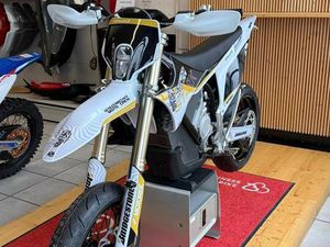 STARK VARG EX ENDURO/SUPERMOTO