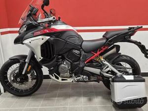 DUCATI MULTISTRADA V4 RALLY TRAVEL & RADAR